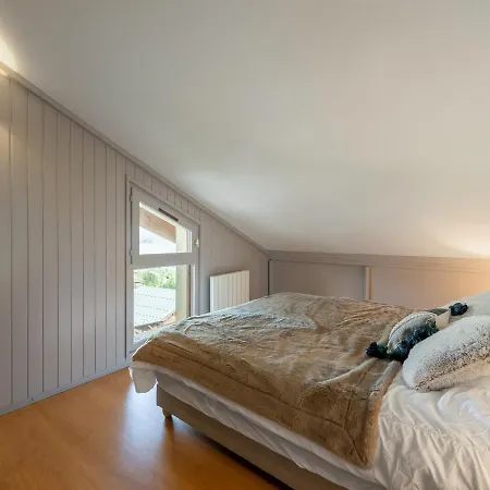 Duplex Cozy Avec Balcon Et Garage A - Fr-1-563-87 *